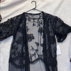 Black lace kimono